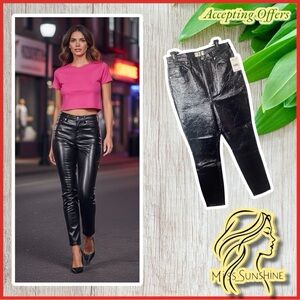 Free People NEW - Sz 32 - liquid black - high rise - measurements in description